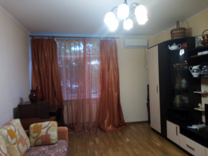 Двухкомнатная квартира в Севастополе на ул. Колобова