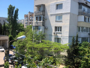 Трехкомнатная квартира на Проспекте Острякова в Севастополе