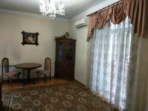 Трехкомнатная квартира на ул. Гоголя, Севастополь